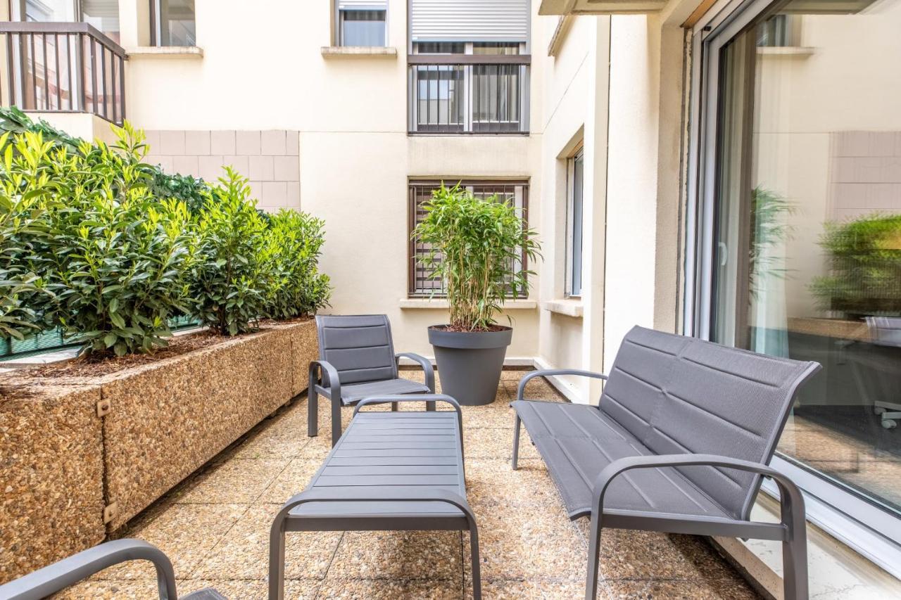 Apartment At In Clermont, Place De Jaude