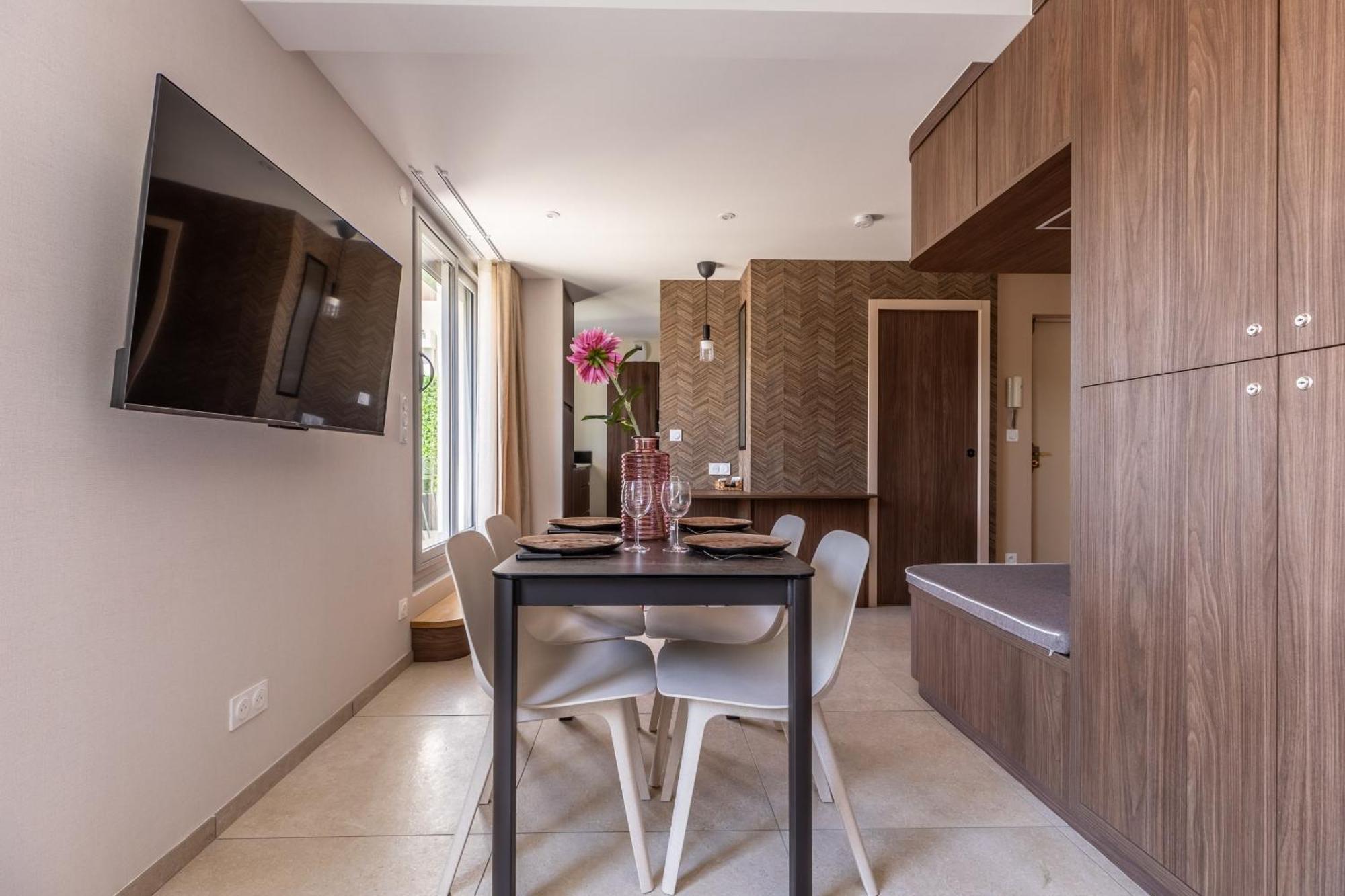 Apartment At In Clermont, Place De Jaude Clermont-Ferrand